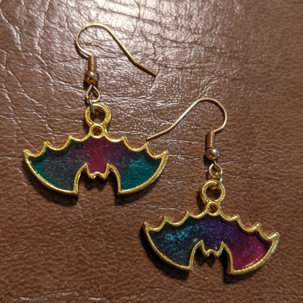 Rainbow Bats Earrings Gold Resin Galaxy Handmade Halloween - Picture 13 of 15